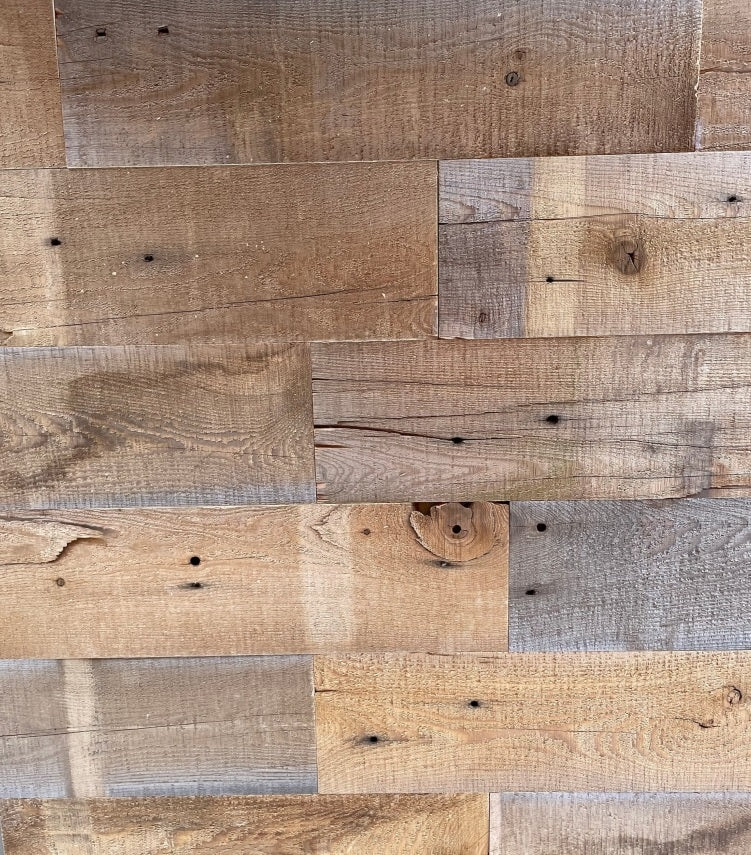 Reclaimed Wood Wall – Aged Paneling Planks (Antique Bandsawn Texture)