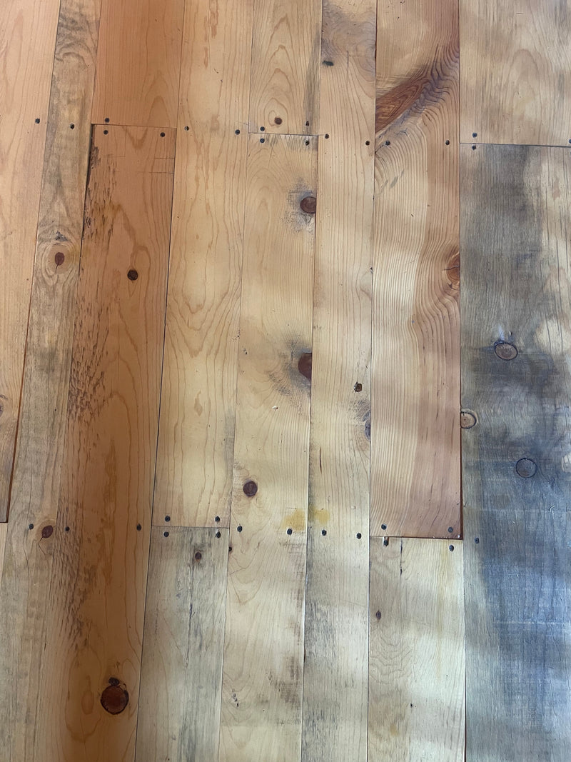 wide plank pine wood floors